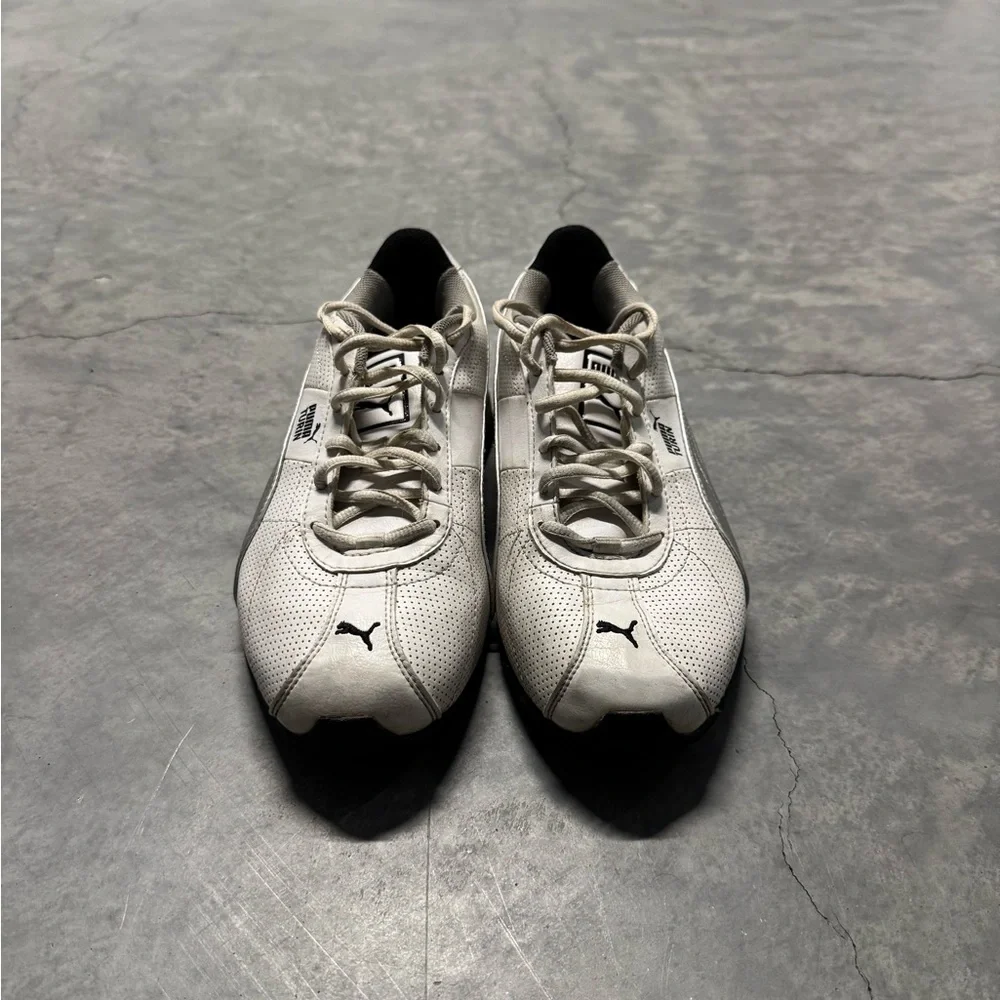 Vintage Puma women's White and Gray Sneakers - Picture 4 of 7